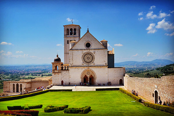 Raggiungi l'Umbria